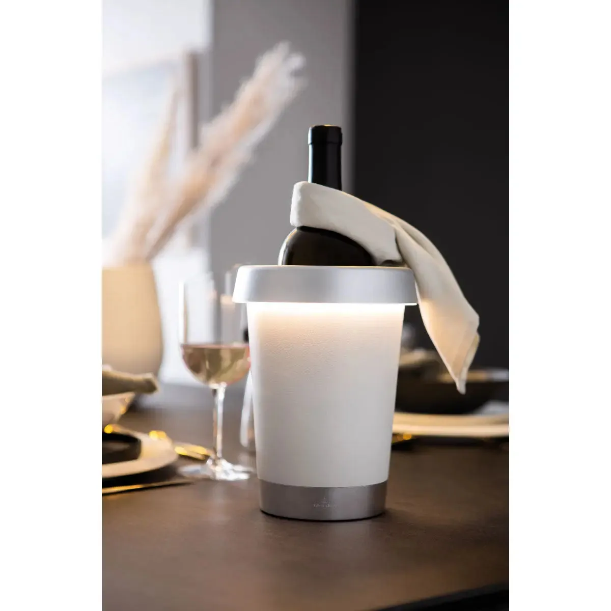 Villeroy & Boch Bordeaux wine cooler with light (Rechargeable)